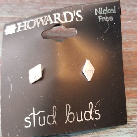 5 for $25 Stud Buds - Picture 1 of 2